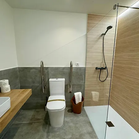 Playa A - Primera Linea De Playa - Wifi Gratis * ヒホン