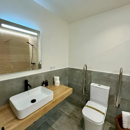 Playa A - Primera Linea De Playa - Wifi Gratis * Gijón